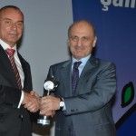 1340876521_Solda_Dyo_Boya_Fabrikalar___Ba__kan_Yard__mc__s___Serdar_Oran_Sa__da___evre_ve___ehircilik_Bakan___Erdo__an_Bayraktar_1